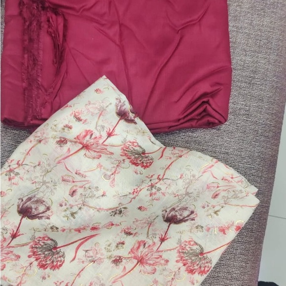 Red and cream chaniya choli - Picture 3 of 6